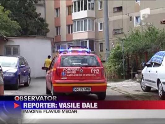 O tanara de 22 de ani din Baia Mare a cazut in gol de la etajul patru