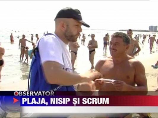 Nisipul, scrumiera preferata a turistilor de pe litoral