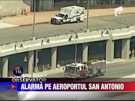 Alarma cu bomba in aeroportul San Antonio