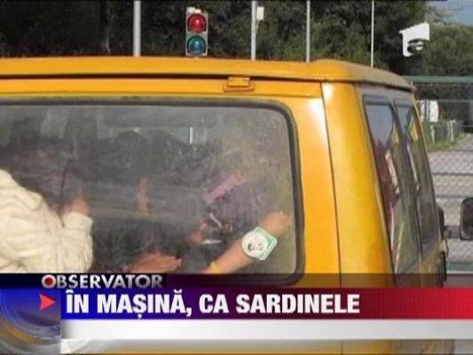 Germania: 19 romani prinsi calatorind intr-un automobil cu 6 locuri
