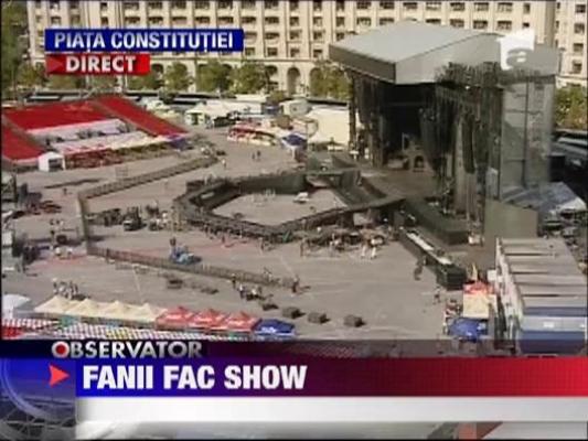 Mai sunt aproape patru ore pana la concertul lui Lady Gaga