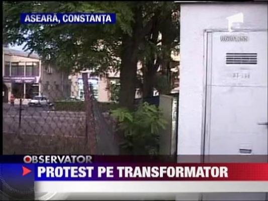 Constanta: Un barbat s-a urcat pe un transformator electric si a amenintat ca se sinucide