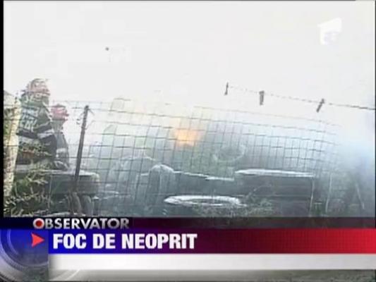 Incendiu puternic la o fabrica de cauciucuri, in Constanta