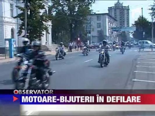 A fost parada de motoare-bijuterii in centrul Pitestiului
