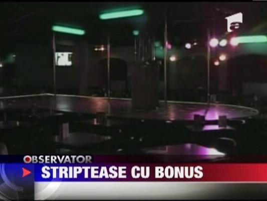 Facultatea si dansul la bara merg mana