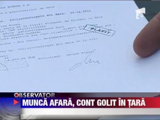 Jefuiti de o angajata a bancii