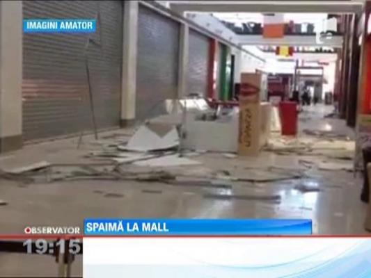 Tavanul unui MALL din Arad s-a prabusit