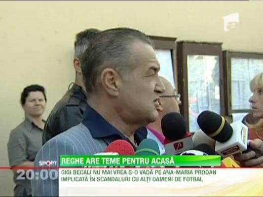 Gigi Becali i-a spus lui Reghe sa-si puna sotia la punct