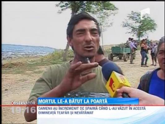 Situatie incredibila in Mures! O familie s-a trezit la usa cu fiul pe care l-a ingropat in urma cu o luna si jumatate