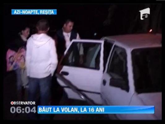 Accident spectaculos in Resita! Adolescent de 16 ani, baut la volan