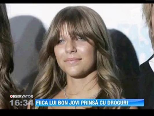 Stephanie Bongiovi, fiica de 19 ani a solistului trupei Bon Jovi, arestata pentru posesie de droguri