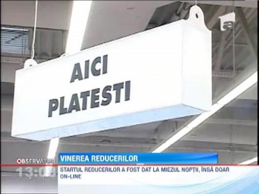 Black Friday si febra reducerilor i-a cuprins pe romani