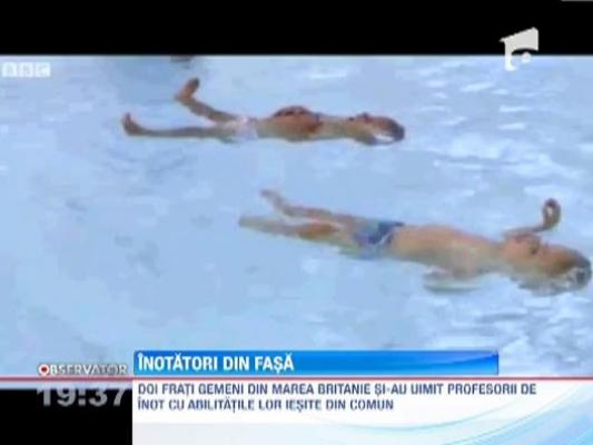 Sunt capabili sa inoate pana la 25 de metri, la doar 9 luni