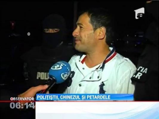Un chinez castiga mii de euro, la marginea Capitalei, vanzand materiale pirotehnice interzise