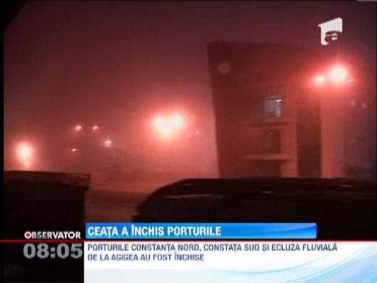 Porturile Constanta nord, Constata sud si ecluza fluviala de la Agigea, inchise din cauza cetii