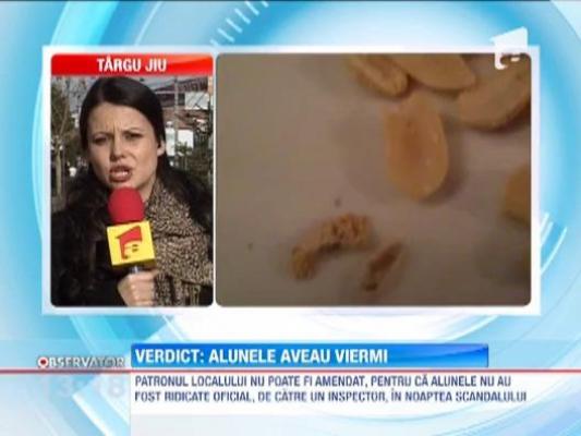 Alunele duse la analiza de clientii restaurantului din Podari aveau viermi