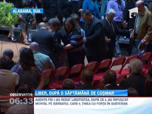 Copilul de cinci ani, tinut ostatic intr-un buncar de un fost militar, si-a imbratisat din nou parintii