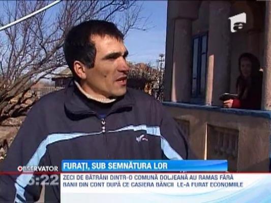 Zeci de batrani au ramas fara banii din cont, dupa ce casiera bancii le-a furat economiile