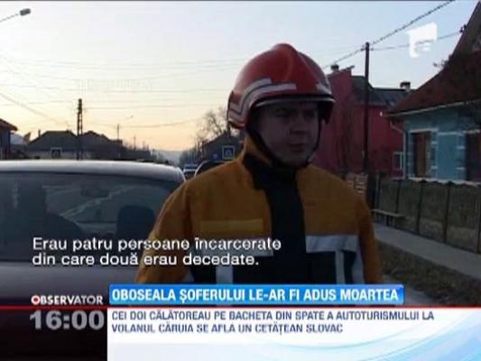 Doua persoane au murit si alte doua se afla in stare grava, dupa ce soferul a adormit la volan