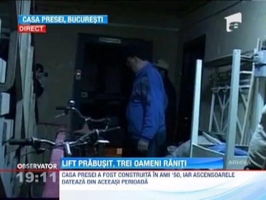 Un lift de la Casa Presei s-a prabusit in gol. 3 femei au ajuns la spital