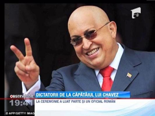 Hugo Chavez a fost condus pe ultimul drum de zeci de mii de oameni