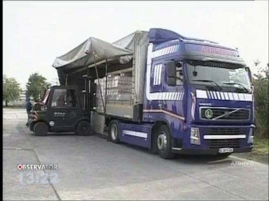 Alimentele gratuite de la Uniunea Europeana putrezesc in depozitele din Pascani