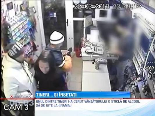 Un talhar a devastat un magazin, pentru o sticla de alcool