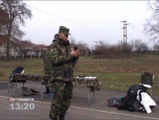 Elevii Liceului Tehnologic din Dej au facut antrenamentele specifice militarilor