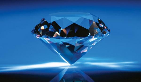 Un diamant albastru extrem de rar va fi scos la licitatie