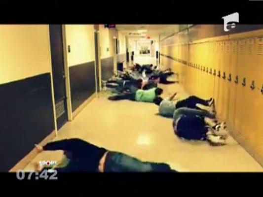 Hallway Swimming, noua senzatie pe site-urile de socializare