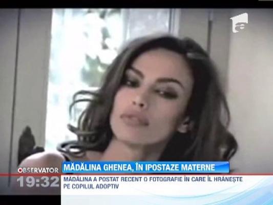 Madalina Ghenea a adoptat un baietel din Haiti