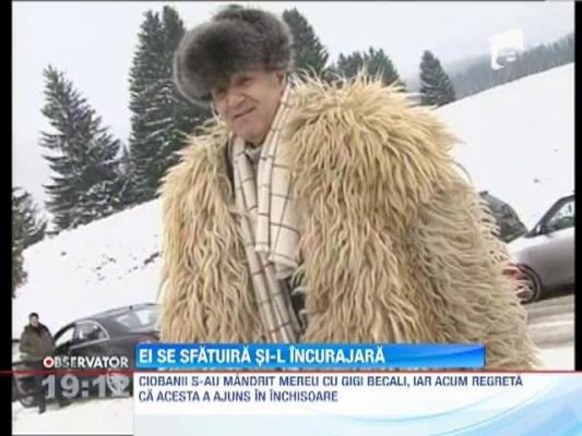 Mesaje din varf de munte, de la ciobani, pentru Gigi Becali