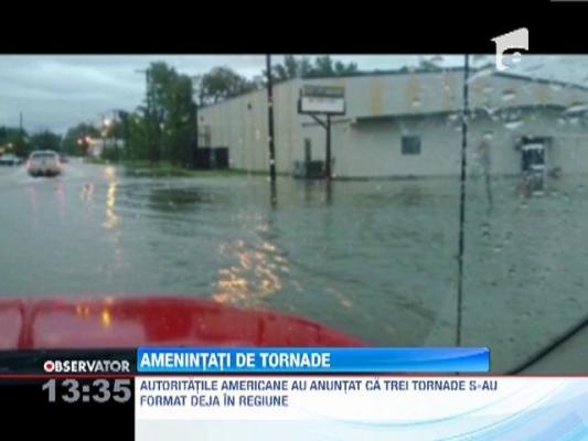 Locuitorii din Oklahoma sunt amenintati de tornade