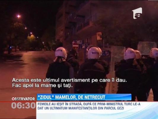 Ultimatumul premierului turc a scos sute de mame pe strazile din Istanbul