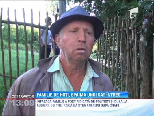 O familie de hoti, spaima unui sat din Iasi