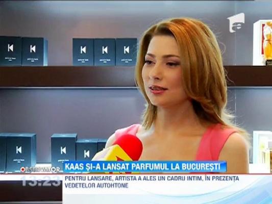 Patricia Kaas si-a lansat in Romania parfumul care ii poarta numele