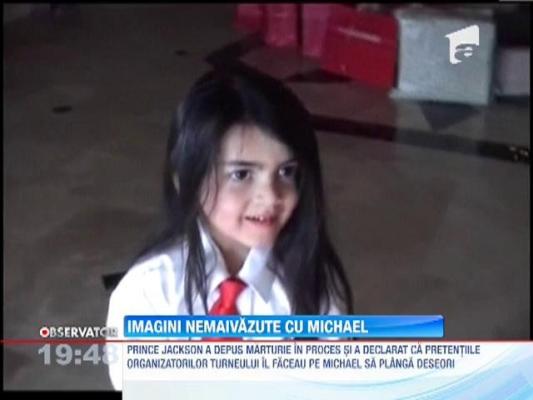 Imagini nemaivazute cu Michael Jackson in rol de tata