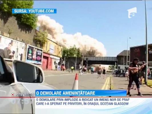 Blocuri demolate prin implozie, in Scotia