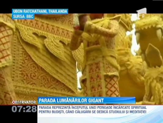 Festival de lumina pe strazile unei provincii din Thailanda