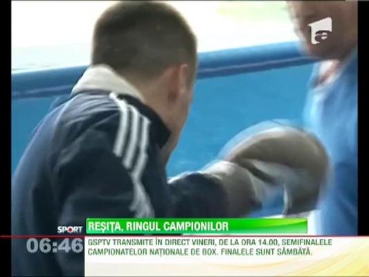 Francisc Vastag promite spectacol total la Campionatul National de Box al seniorilor