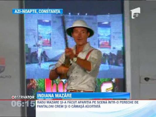 Catalin Botezatu si-a prezentat cea mai noua colectie la Mamaia. Radu Mazare, in rolul lui Indiana Jones!