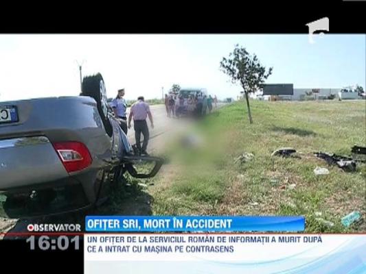 Un ofiter SRI a murit intr-un grav accident rutier