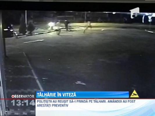 Doi tineri au efectuat un jaf in 12 secunde