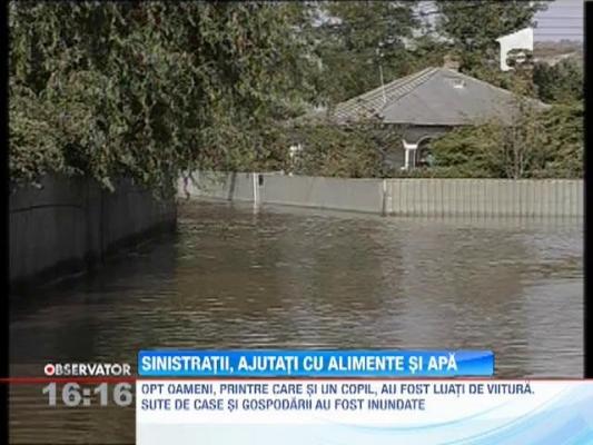 Sinistratii din Galati vor primi apa si alimente din rezervele de stat