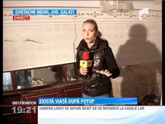 Oamenii loviti de viituri incep sa se intoarca la casele lor