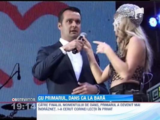 Catalin Chereches, edilul din Baia Mare, a dansat lasciv pe scena