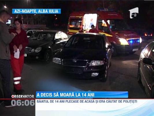 Un adolescent din Alba Iulia s-a sinucis la doi paşi de poliţiştii care-l căutau