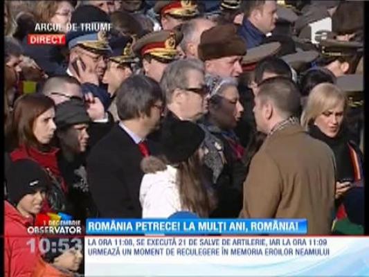 România petrece! La multi ani, România!