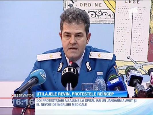 Altercaţii violente între jandarmi şi protestatari la Pungeşti
