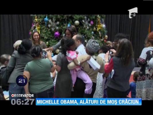 Michelle Obama le-a citit o poveste de Crăciun unor copii bolnavi